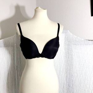 Victoria's Secret Black Bra Size 34D